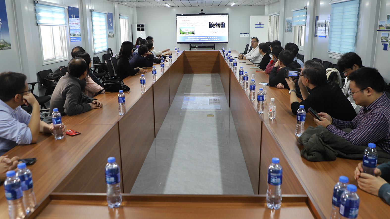 1762765448673691.jpg 1762765448673691.jpg